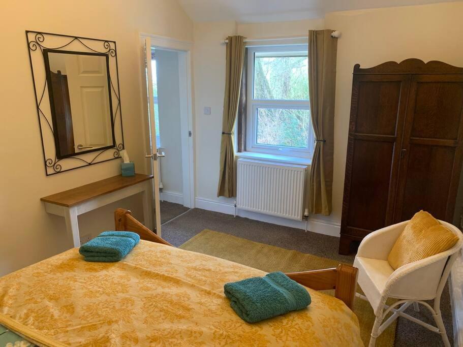 Cosy Two Bedroom With Fireplace Colwyn Bay