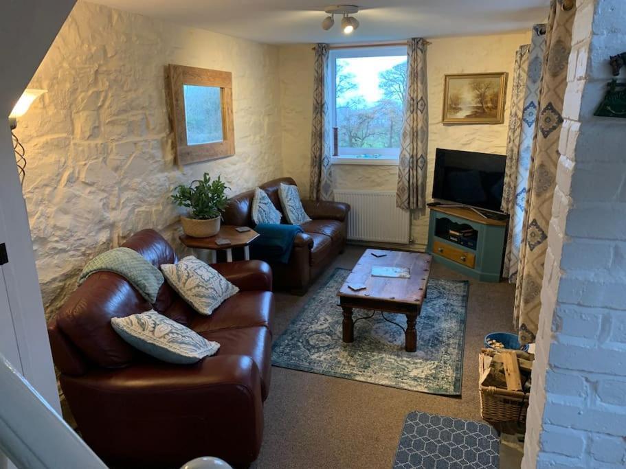 Holiday home Cosy Two Bedroom With Fireplace